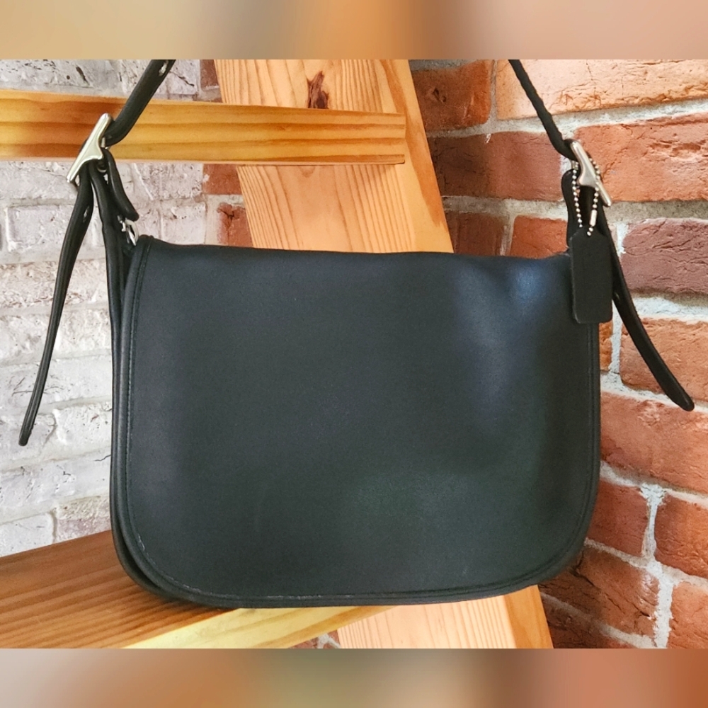 Vintage Coach Patricia Legacy 9951